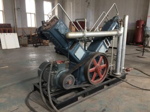 <strong>空壓機，儲氣罐，噴砂機</strong>